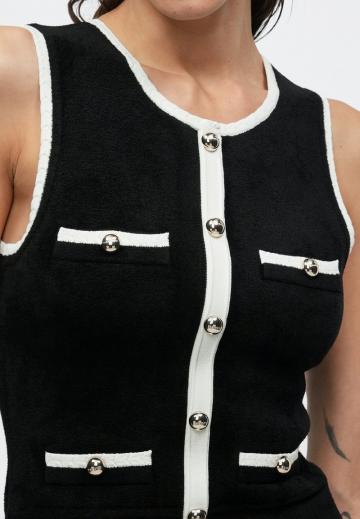 Вязаное платье