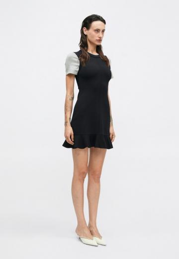 Вязаное платье