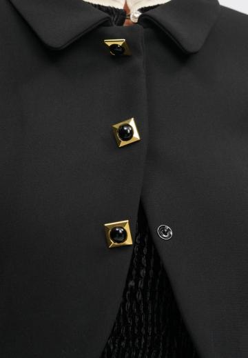 Короткая куртка