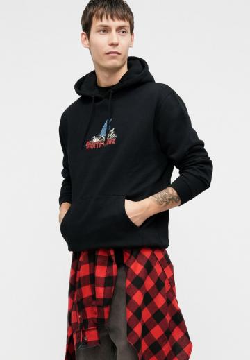 Пуловер с капюшоном