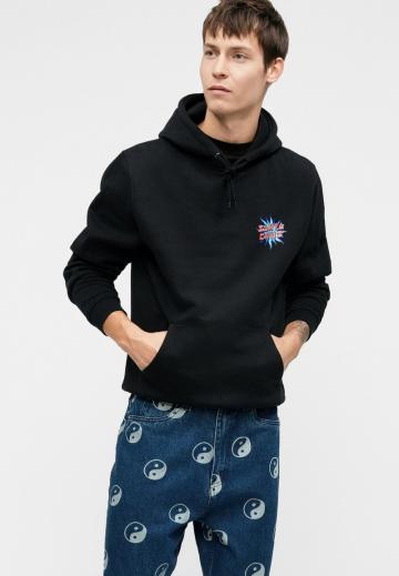 Пуловер с капюшоном