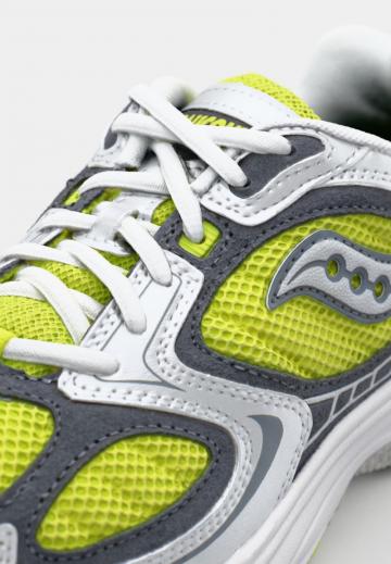 Гандбольные кроссовки