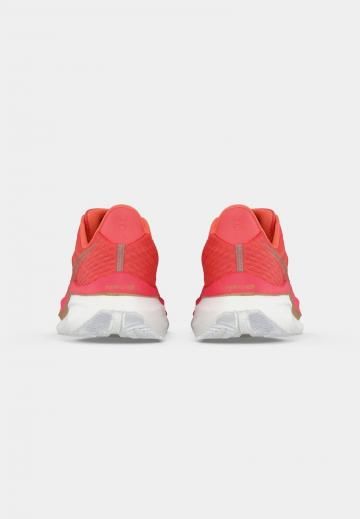 Беговые кроссовки