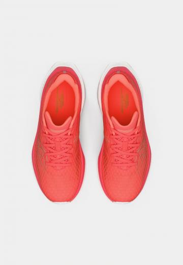 Беговые кроссовки