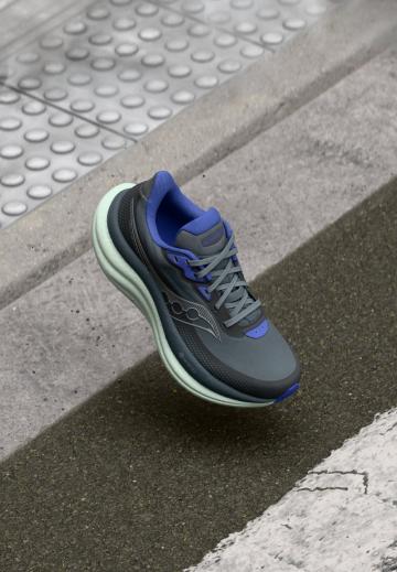 Беговые кроссовки