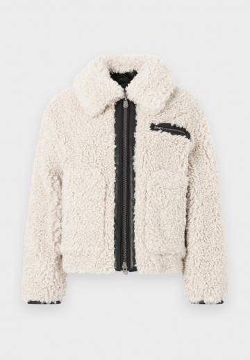 Флисовая куртка