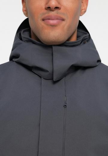 Зимняя куртка