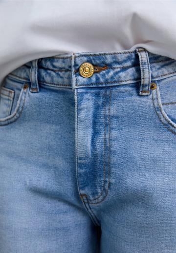 Джинсы