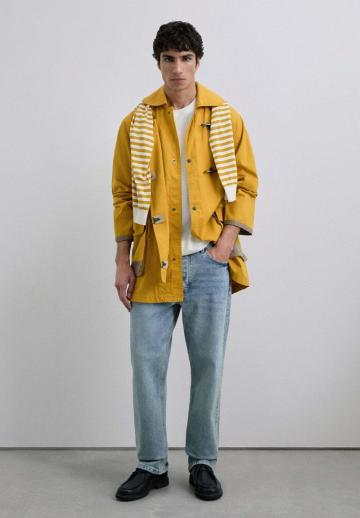 Короткое пальто