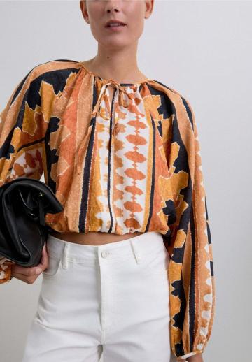 Клешеные джинсы