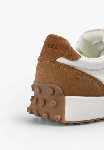 Гандбольные кроссовки