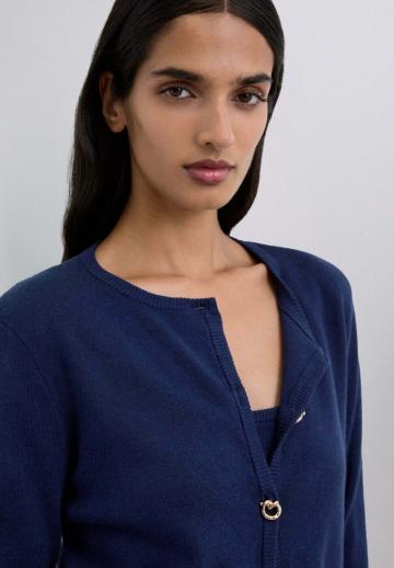 Вязаная кофта