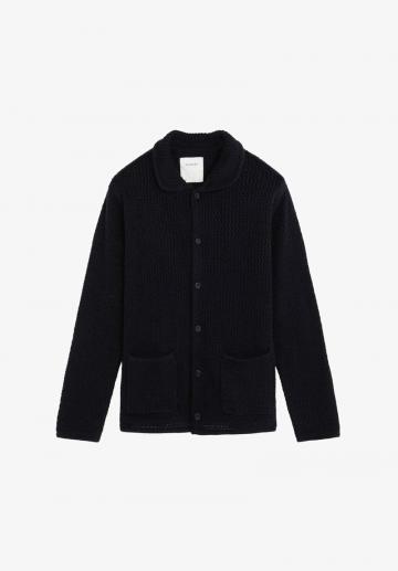 Вязаная кофта