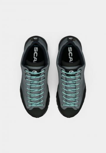 Походная обувь