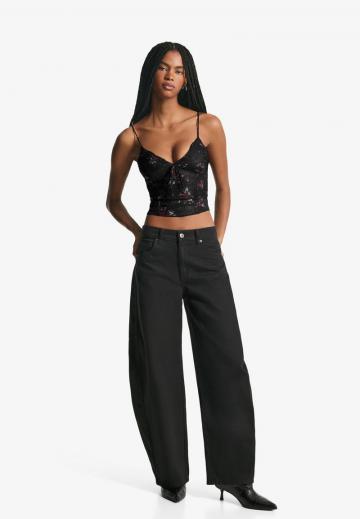 Топ на бретельках