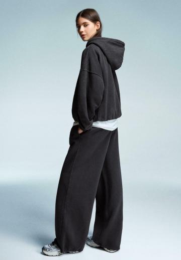 Спортивные штаны