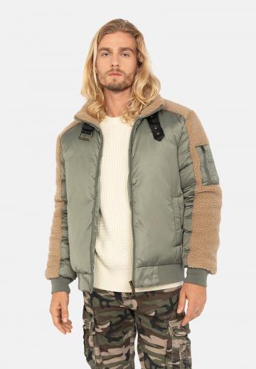 Зимняя куртка