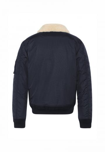 Куртка бомбер