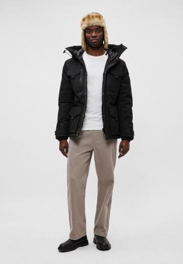 Зимняя куртка