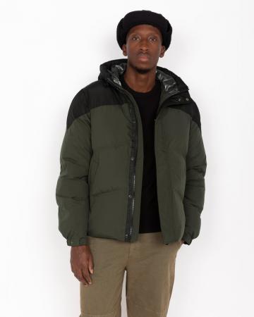 Зимняя куртка