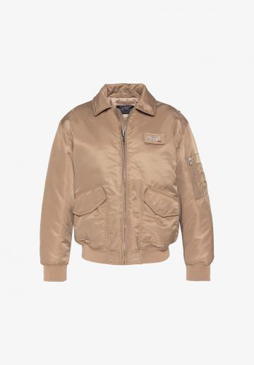 Куртка с накладнымит карманами