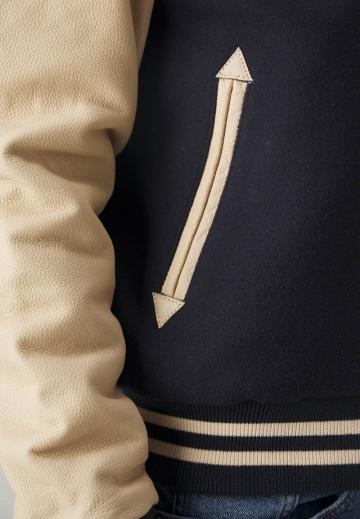 Куртка бомбер