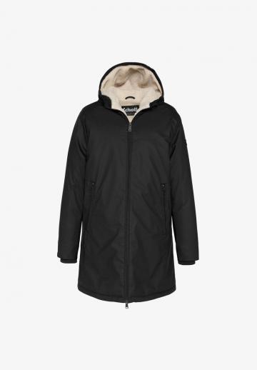 Короткое пальто