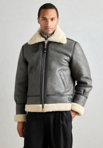 Кожаная куртка