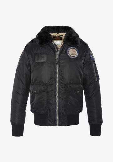 Куртка бомбер