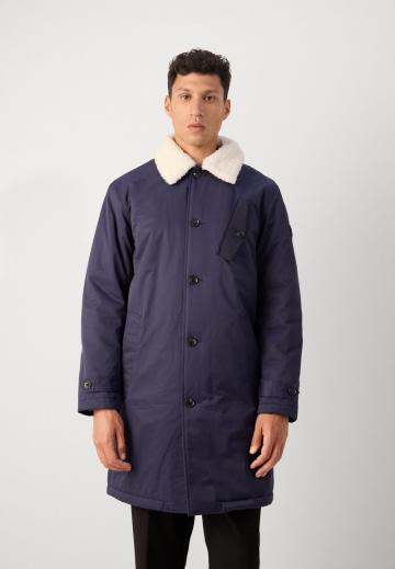 Шерстяное пальто