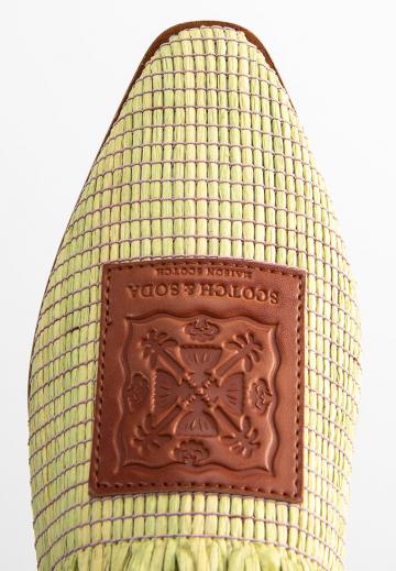 Гандбольные кроссовки