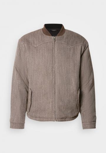 Куртка бомбер