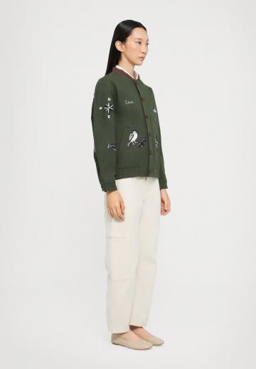 Куртка с накладнымит карманами