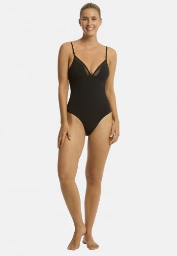 Слитный купальник