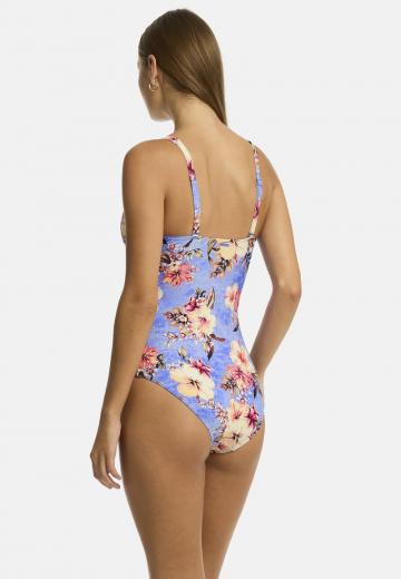 Слитный купальник