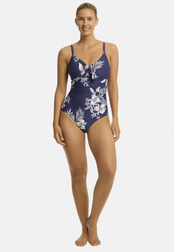 Слитный купальник