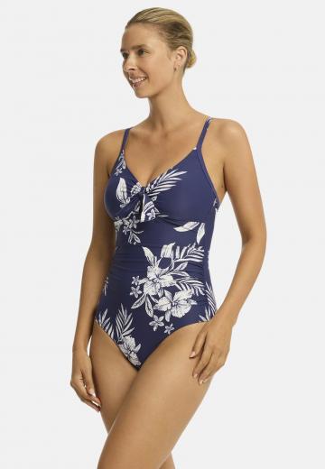 Слитный купальник