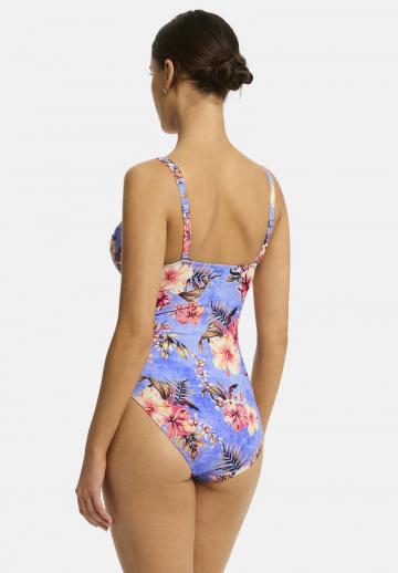 Слитный купальник