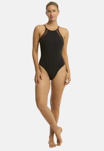 Слитный купальник