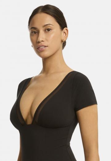 Слитный купальник