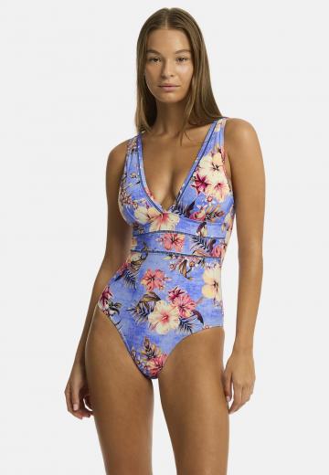 Слитный купальник