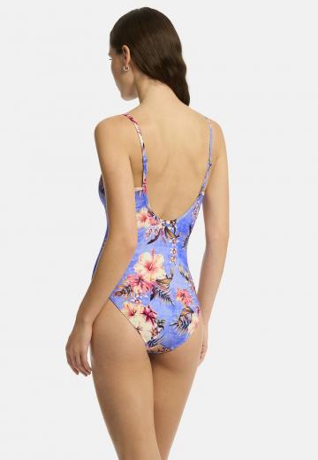 Слитный купальник