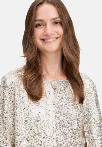 Короткая куртка