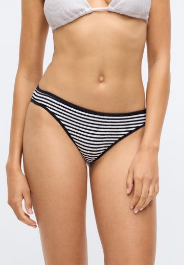 Низ от бикини