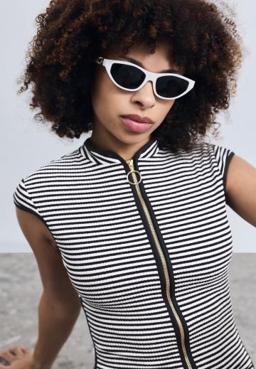 Слитный купальник