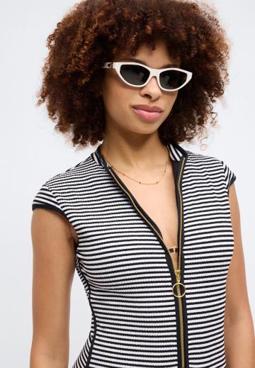 Слитный купальник