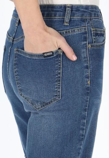 Джинсовые шорты