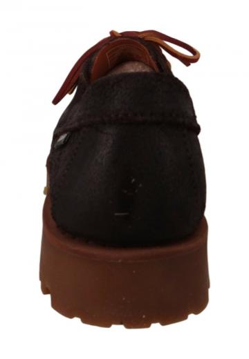 Ботинки на шнуровке