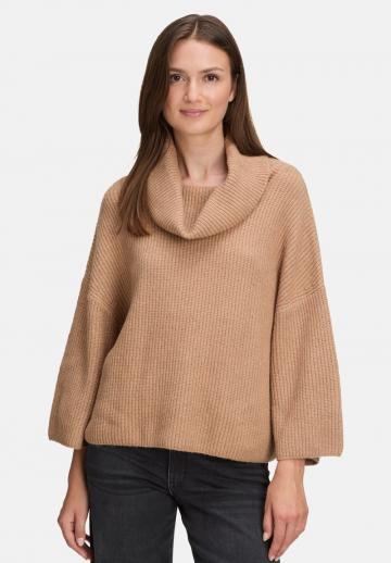 Пуловер с рукавом три четверти