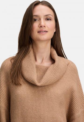 Пуловер с рукавом три четверти